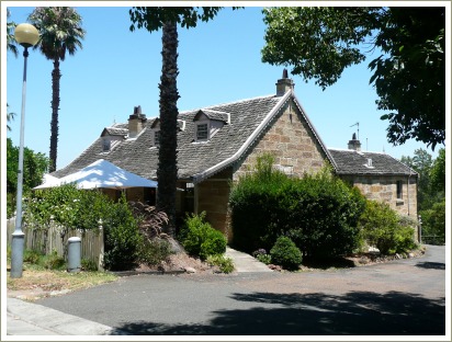 banjo paterson cottage