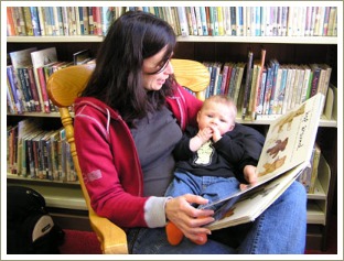 baby and mum at library